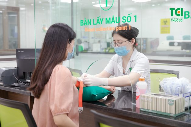 Double Test là phương pháp sàng lọc trước sinh được thực hiện khi mẹ bầu mang thai vào 11 tuần 1 ngày đến 13 tuần 6 ngày