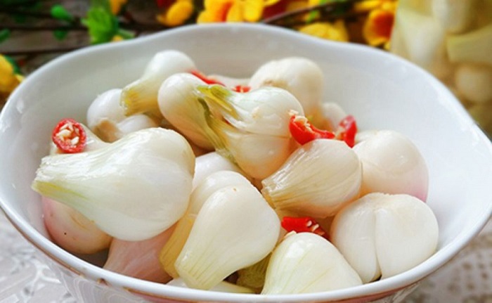 Phụ nữ sau sinh không nên ăn gì trong những ngày Tết