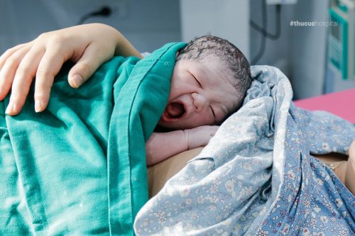 Áp da sau sinh hiện được áp dụng với tất cả các mẹ bầu đăng ký sinh tại bệnh viện Hưng Thịnh