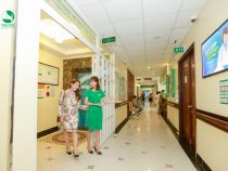 Đi đẻ như “bà hoàng” cùng gia đình MC Diệp Chi