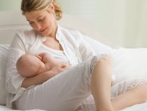Vừa mang thai vừa cho con bú, nỗi lo của nhiều mẹ bầu