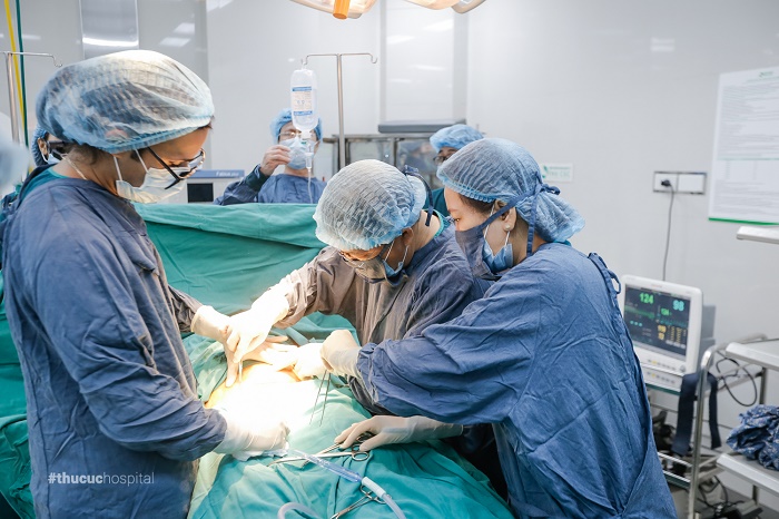 Những tác hại của sinh mổ đối với mẹ