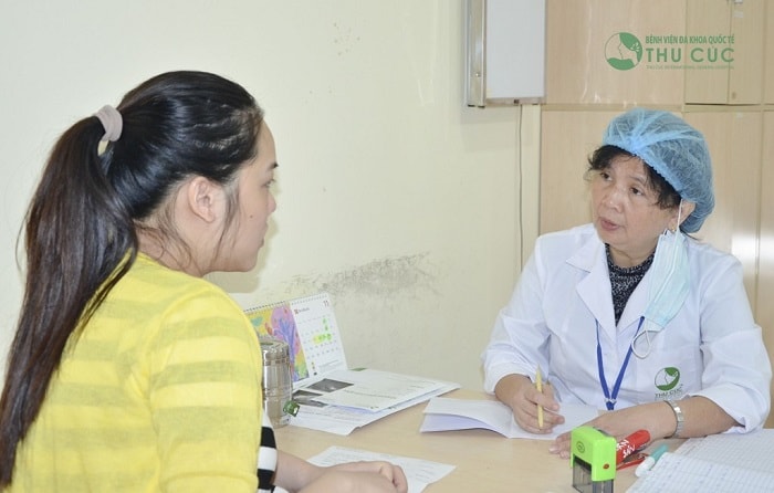 Khám phụ khoa định kỳ để kịp thời phát hiện những bất thường và có hướng xử trí kịp thời