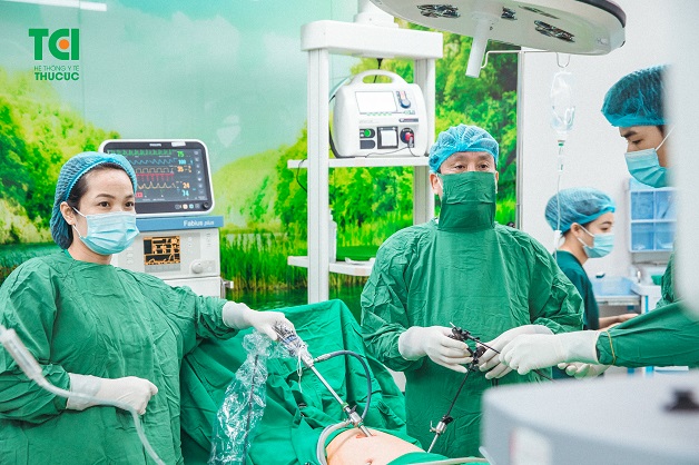 Phương pháp nội soi có nhiều ưu điểm hơn phương pháp mổ mở