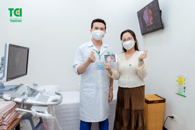 Hệ thống Y Tế Hưng Thịnh Clinic là địa chỉ uy tín được nhiều mẹ bầu tin tưởng trong nhiều năm qua do sở hữu công nghệ siêu âm 5D hiện đại cùng đội ngũ y bác sĩ giàu kinh nghiệm, vững chuyên môn