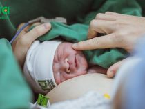 Thai ngôi ngược, mẹ bầu liệu có “vượt cạn” đơn giản