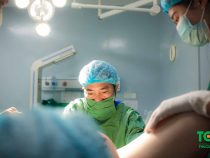Mẹ bầu đẻ thường có phải khâu không? Bao lâu thì lành?
