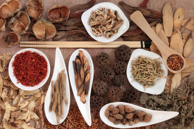 Đông Y điều trị rối loạn kinh nguyệt - Các bài thuốc Đông Y có tác dụng trong việc cân bằng, ổn định nội tiết tố cho phụ nữ