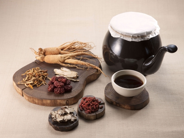 rong kinh thì uống thuốc gì - Các loại thuốc Đông Y có tác dụng tuyệt vời trong việc điều hòa, ổn định nội tiết tố bên trong cơ thể