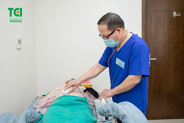Thai nhi có thể gây áp lực và khiến cho cơ thể của mẹ bầu có nhiều triệu chứng bất thường