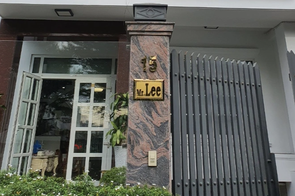 TPHCM: Mới đóng phạt 115 triệu đồng, Mr Lee lại ngang nhiên nâng mũi chui - 2 TPHCM: Mới đóng phạt 115 triệu đồng, Mr Lee lại ngang nhiên nâng mũi chui - 2