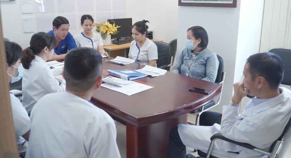 Vinmec Đà Nẵng điều trị thành công tiền ung thư tiêu hóa cho bệnh nhân 91 tuổi - 2