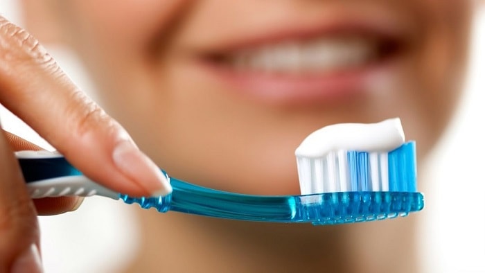 Mẹ nên đánh răng 2 lần mỗi ngày