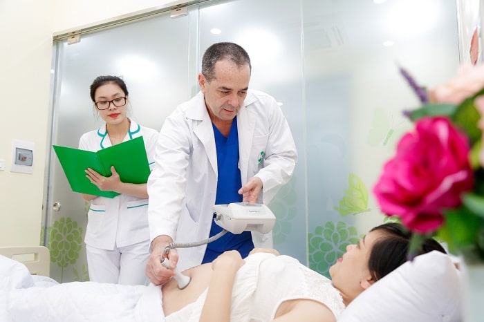 Đăng ký dịch vụ thai sản trọn gói để theo dõi tình hình sức khỏe của mẹ và sự phát triển của con yêu trong suốt quá trình thai sản