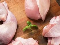 Thịt gà có nhiều cholesterol không?